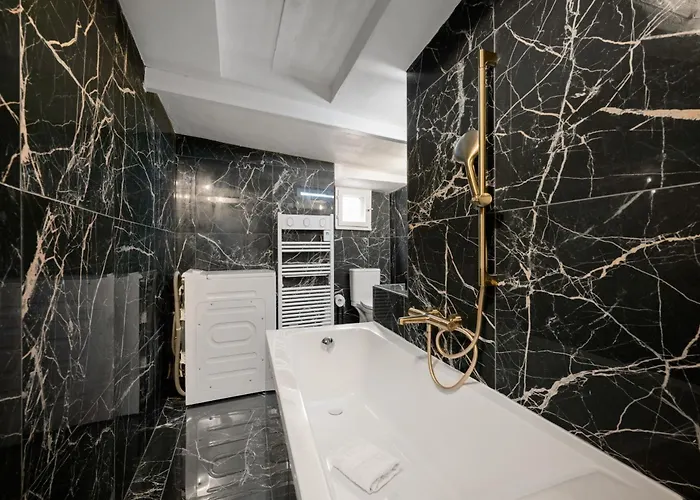 Le Nid Mediterranean, Cosy 3 멍똥